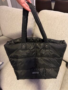 Kenneth Cole bag
